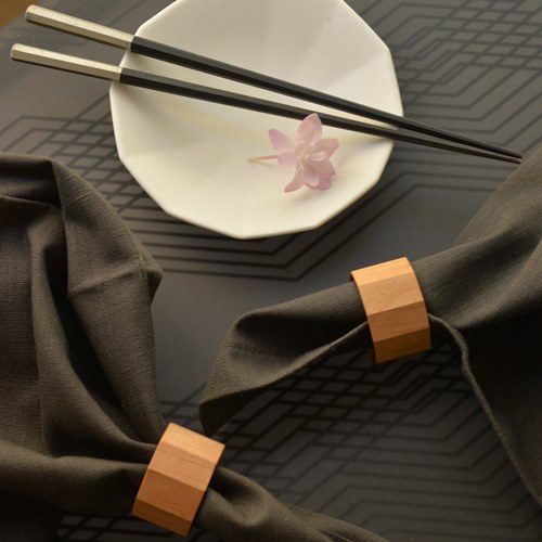 松葉聡｜天然木ナプキンリング｜面取り｜作家もの和食器通販通販 IVORY