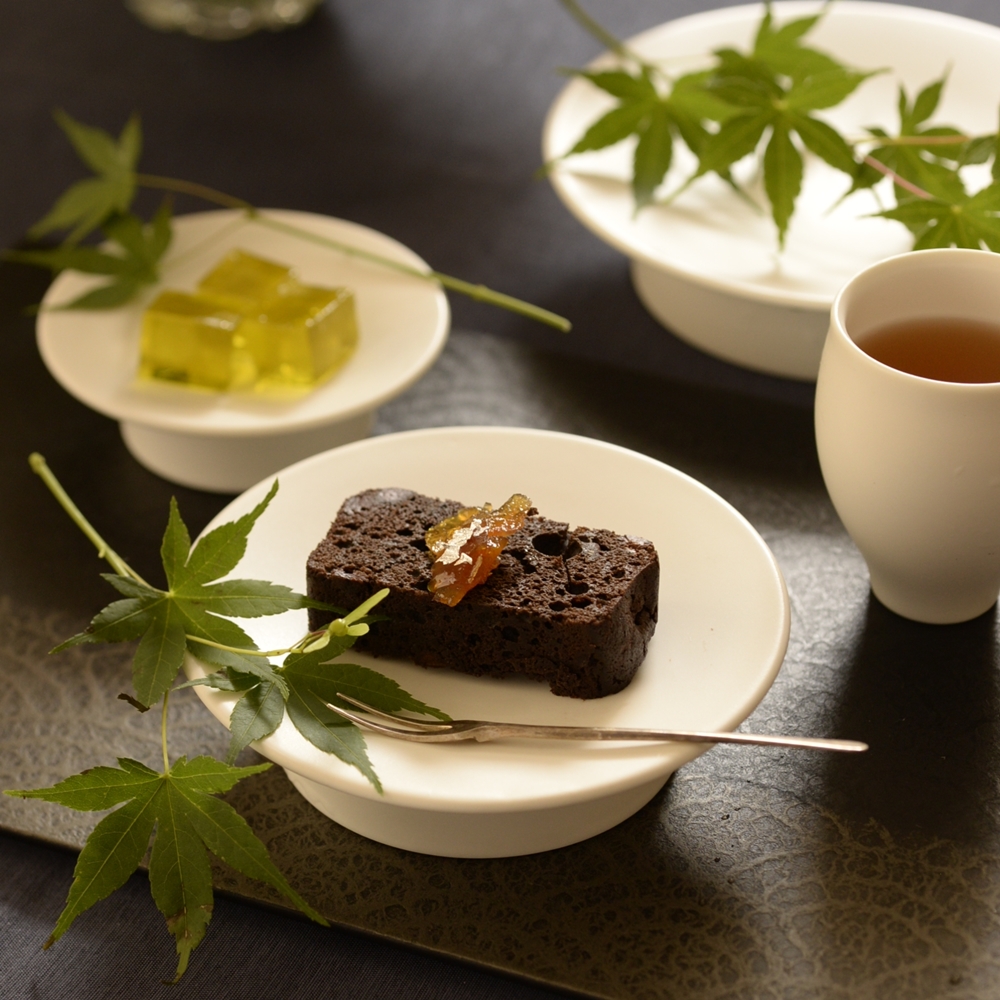 スエトシヒロ｜台皿｜｜作家もの和食器通販通販 IVORY