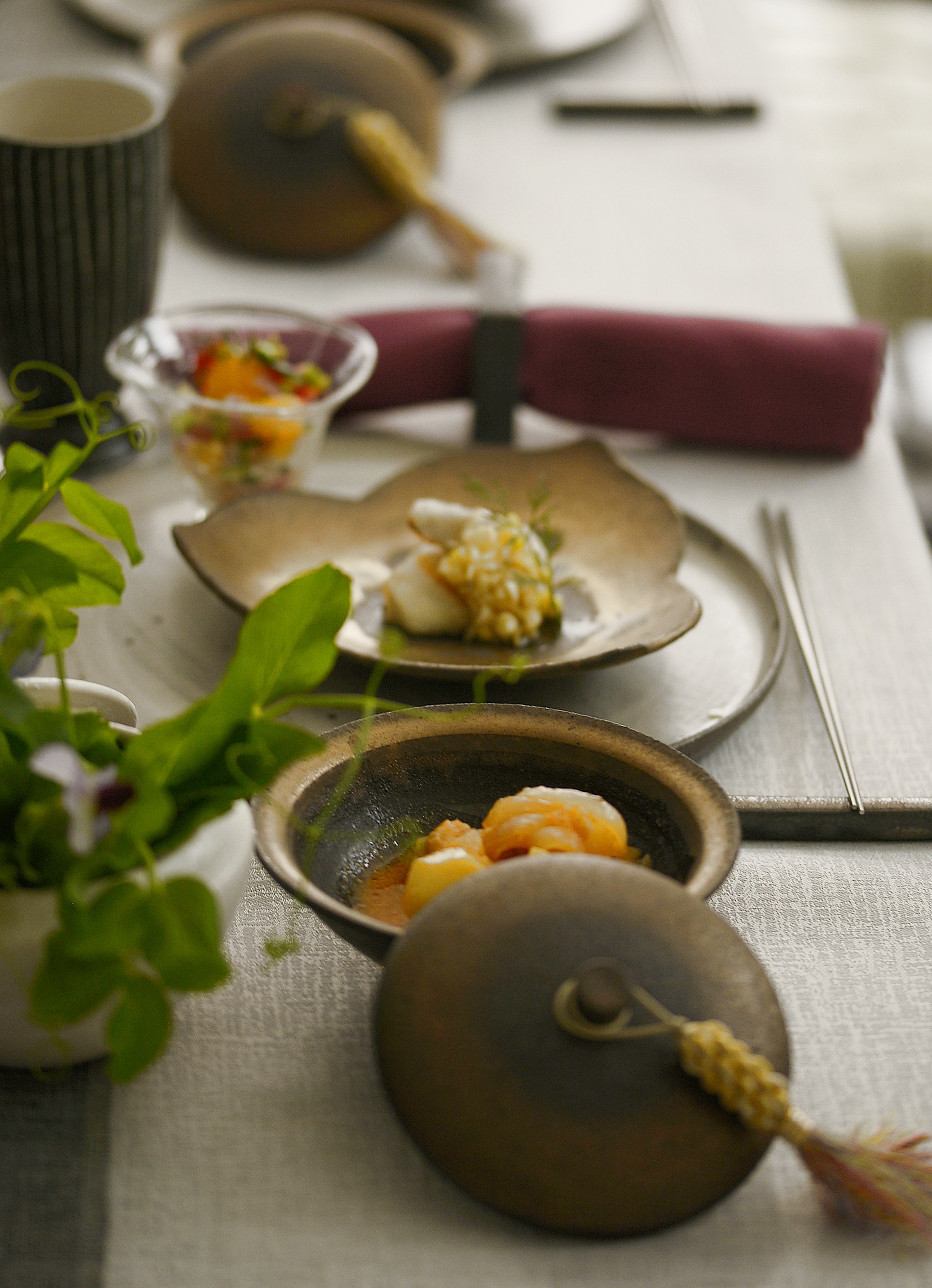 奥田章｜金彩 片口ふたわん｜作家もの和食器通販”IVORY