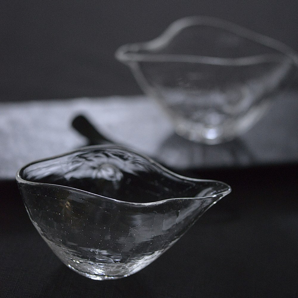 末國清吉　ガラス　半乳　楕円鉢　２枚 末國清吉｜モール三角小鉢｜作家もの和食器通販”IVORY