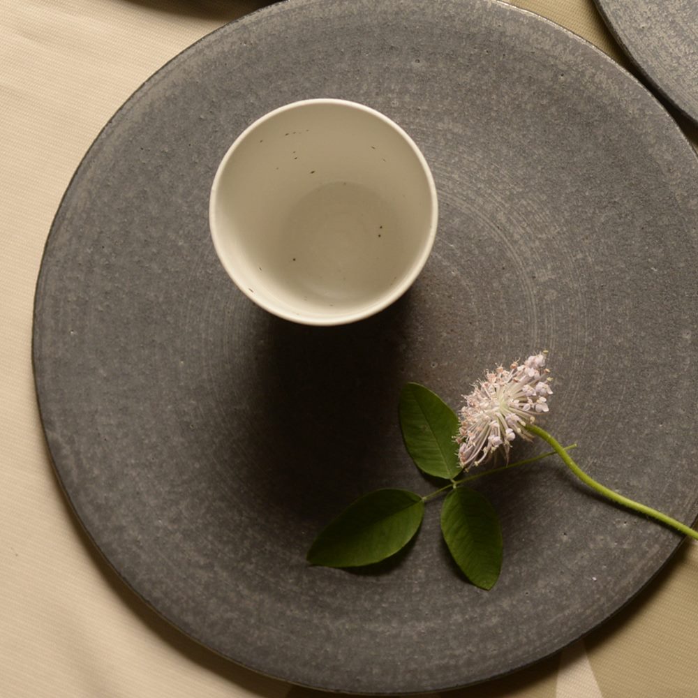 食器 陶器 陶芸作家 黒 25cmプレート皿2枚----み用ページ