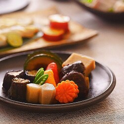 特集 作家の器通販｜洗練された食卓を演出 - IVORY