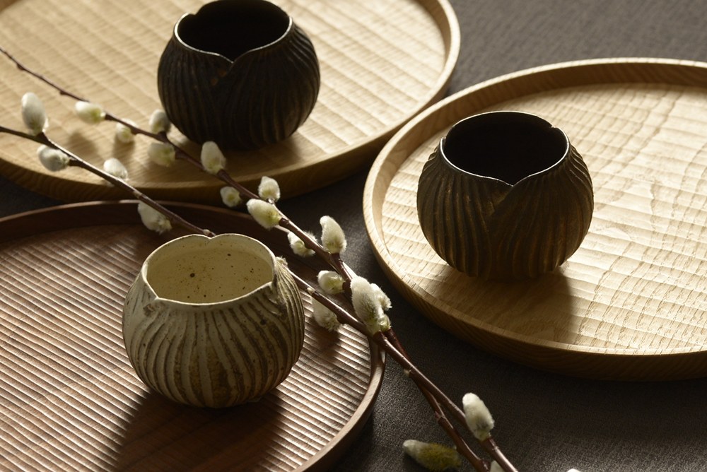 ふるいともかず｜天然木さざ波 丸盆｜作家もの和食器通販通販 IVORY