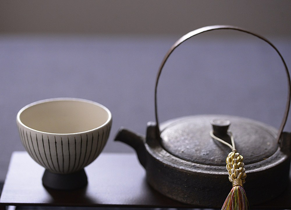 十草 高台小鉢｜奥田章